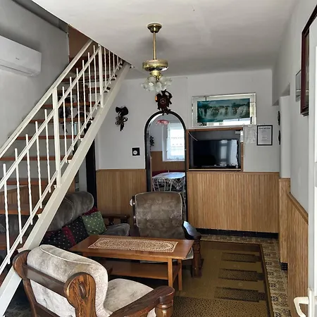 Szabó Quarto em Acomodações Particulares *