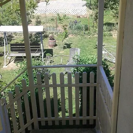Szabó Quarto em Acomodações Particulares